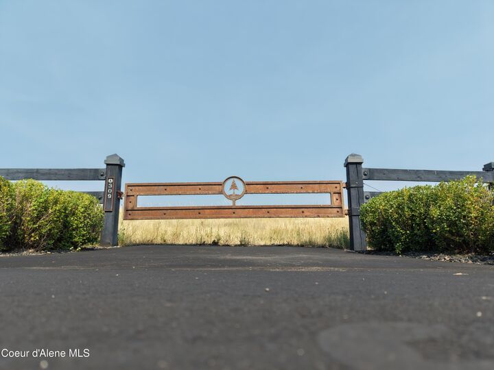 Property Photo:  17118 S Estrella Dr (L309)  ID 83814 
