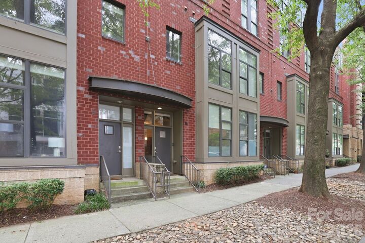 Property Photo: 2125 Southend Drive 106 NC 28203