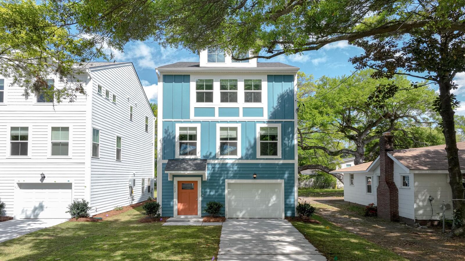Property Photo:  4034 Cornwell Avenue  SC 29405 
