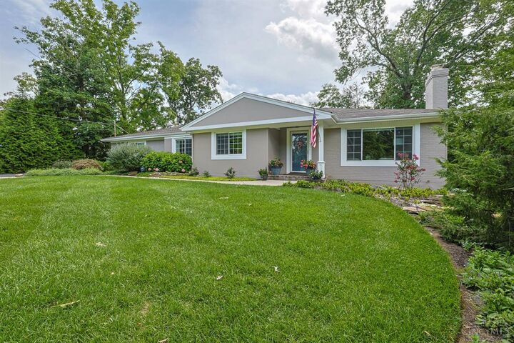 Property Photo: 6127 Kaywood Drive OH 45243