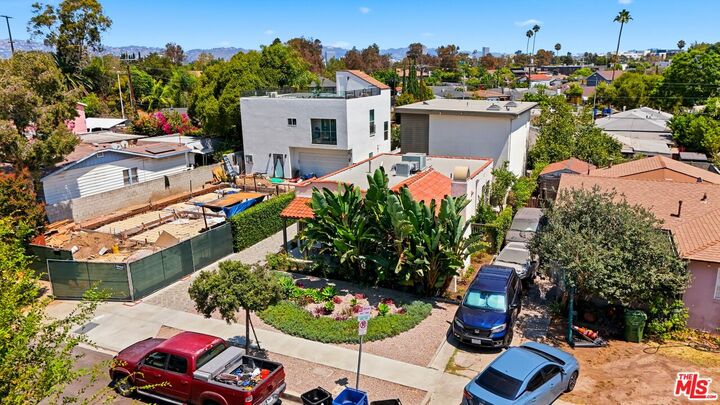 Property Photo:  3130 Hutchison Ave  CA 90034 