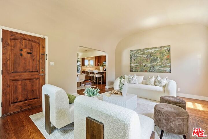 Property Photo: 3130 Hutchison Ave CA 90034