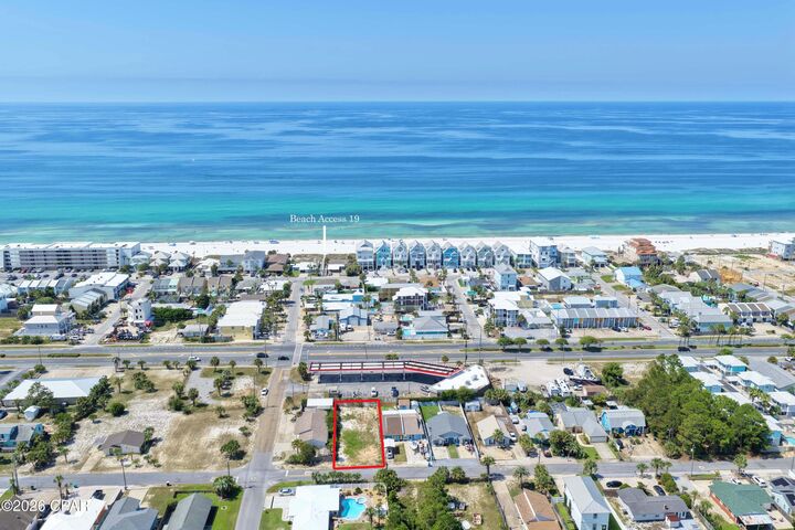 Property Photo:  8307 Elizabeth Avenue  FL 32408 
