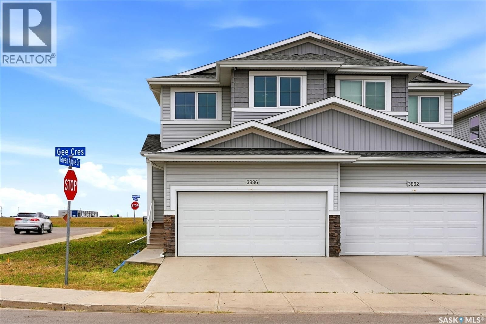 Property Photo: 3886 Gee Crescent SK S4V 3N9