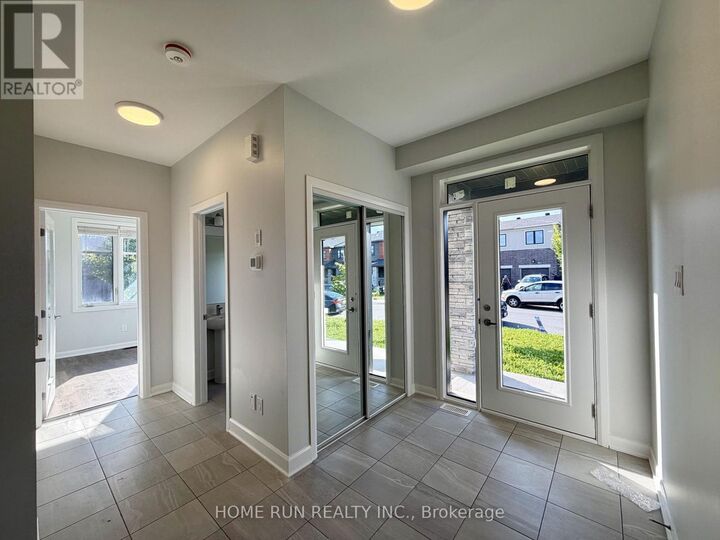 Property Photo: 1009 Ballyhale Heights ON K2J 6Y5