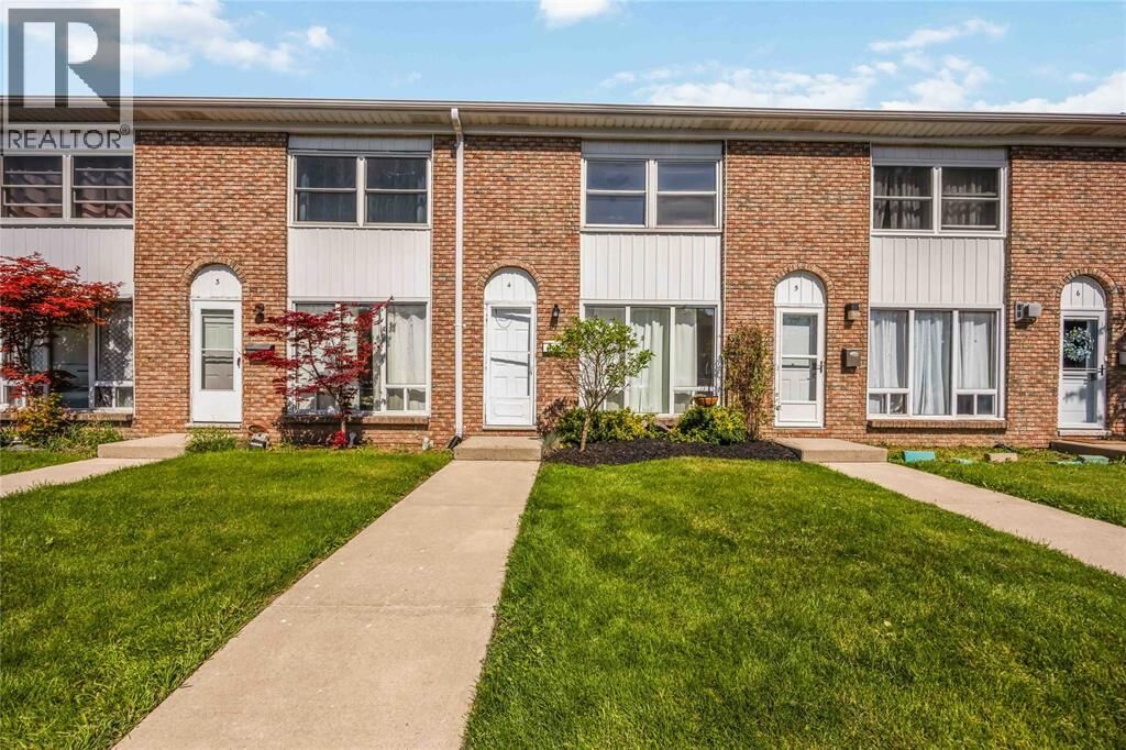 Property Photo: 855 Ross Avenue 4 ON N7T 7R1