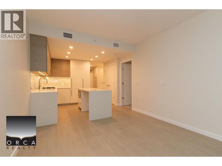 Property Photo: 4168 Lougheed Highway 1804 BC V5C 6A8