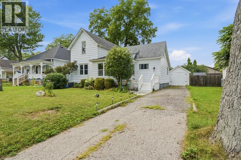 Property Photo: 421 West Street ON N0N 1R0