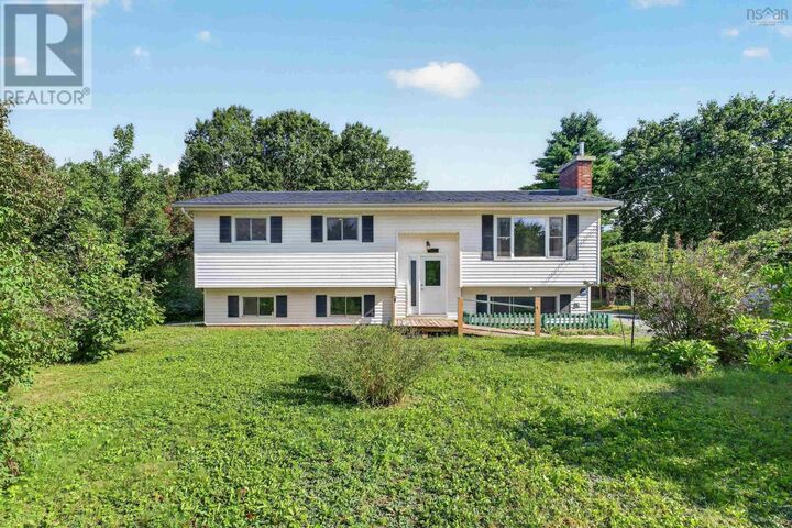 171 Saxon Street — photo 1