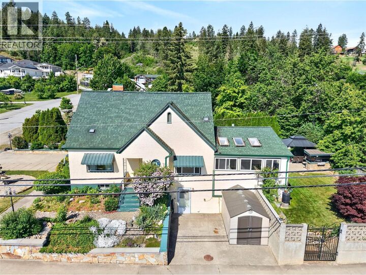 Property Photo: 900 Sicamous Street BC V0E 1V0