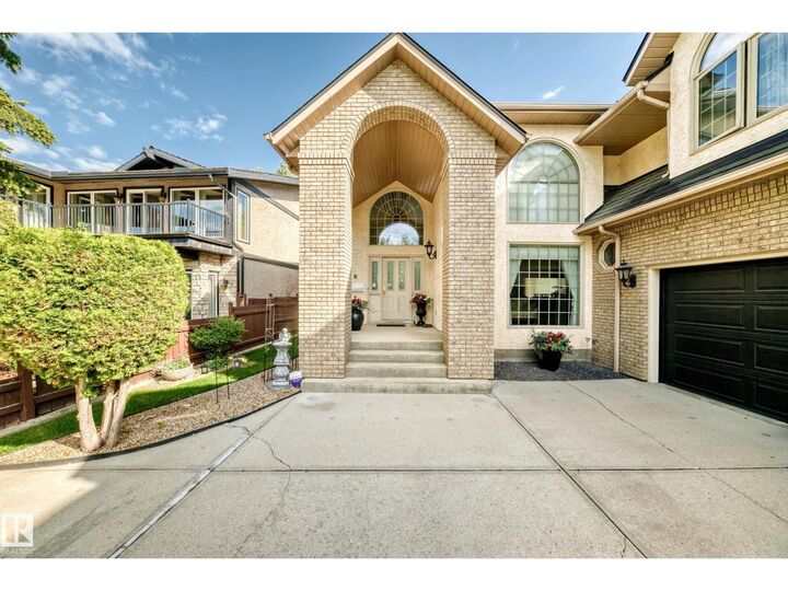 Property Photo:  17416 53 Av NW  AB T6M 1C4 