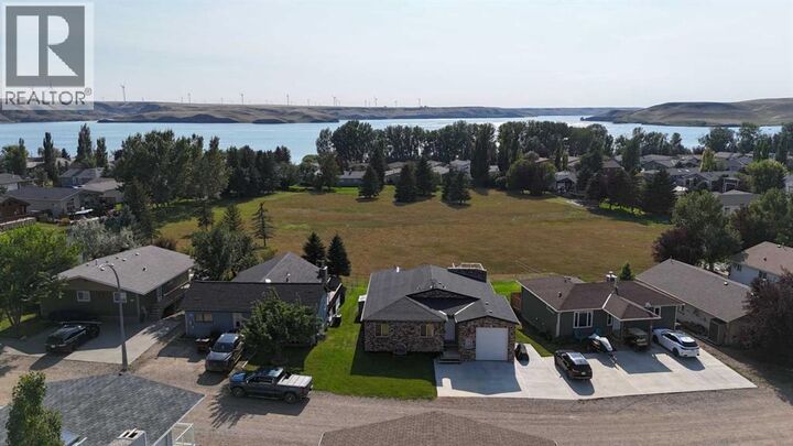 Property Photo: 436 Sunset Drive AB T0L 0G0