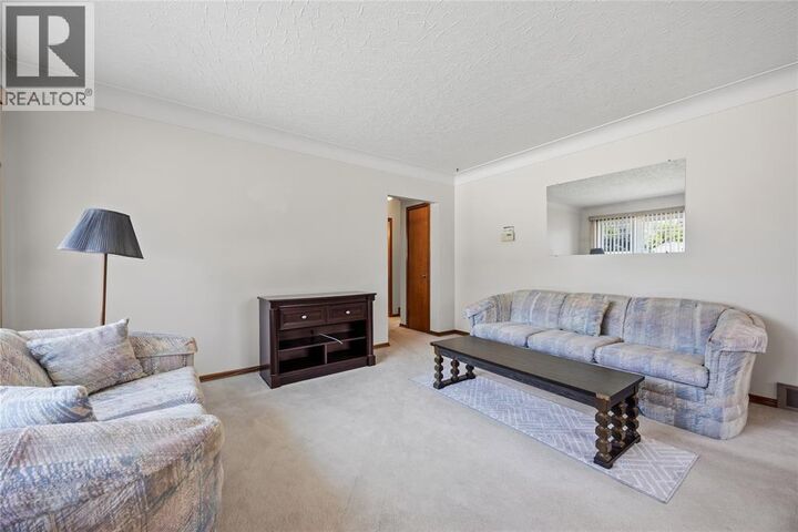 Property Photo: 1081 Michigan Avenue ON N7S 2B5