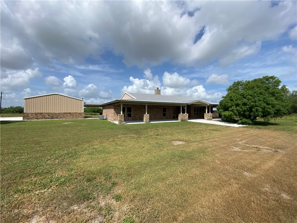 Property Photo: 350 County Road 357 TX 78383