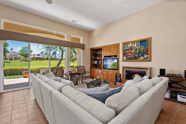 Property Photo:  883 Mesa Grande Drive  CA 92211 
