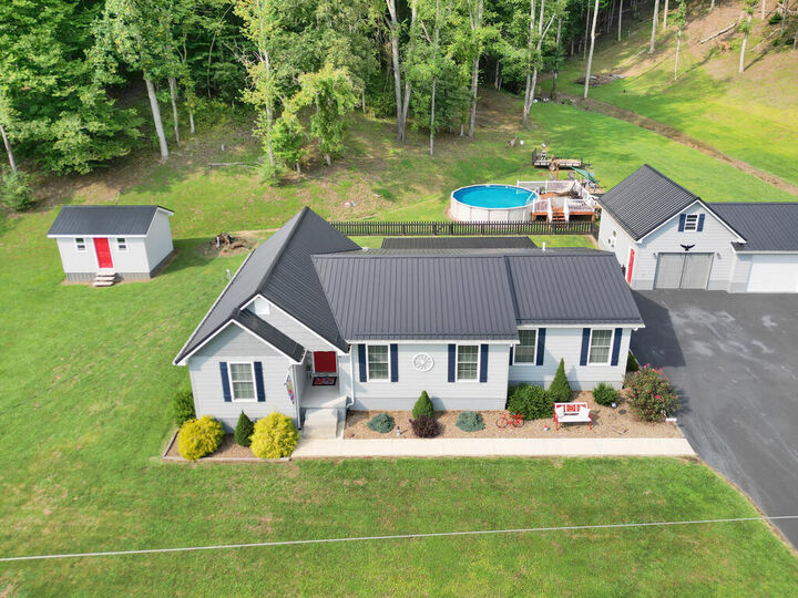 Property Photo:  1286 Ky. Rt. 993  KY 41263 