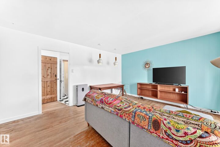 Property Photo: 11637 87 Street NW AB T5B 3M6