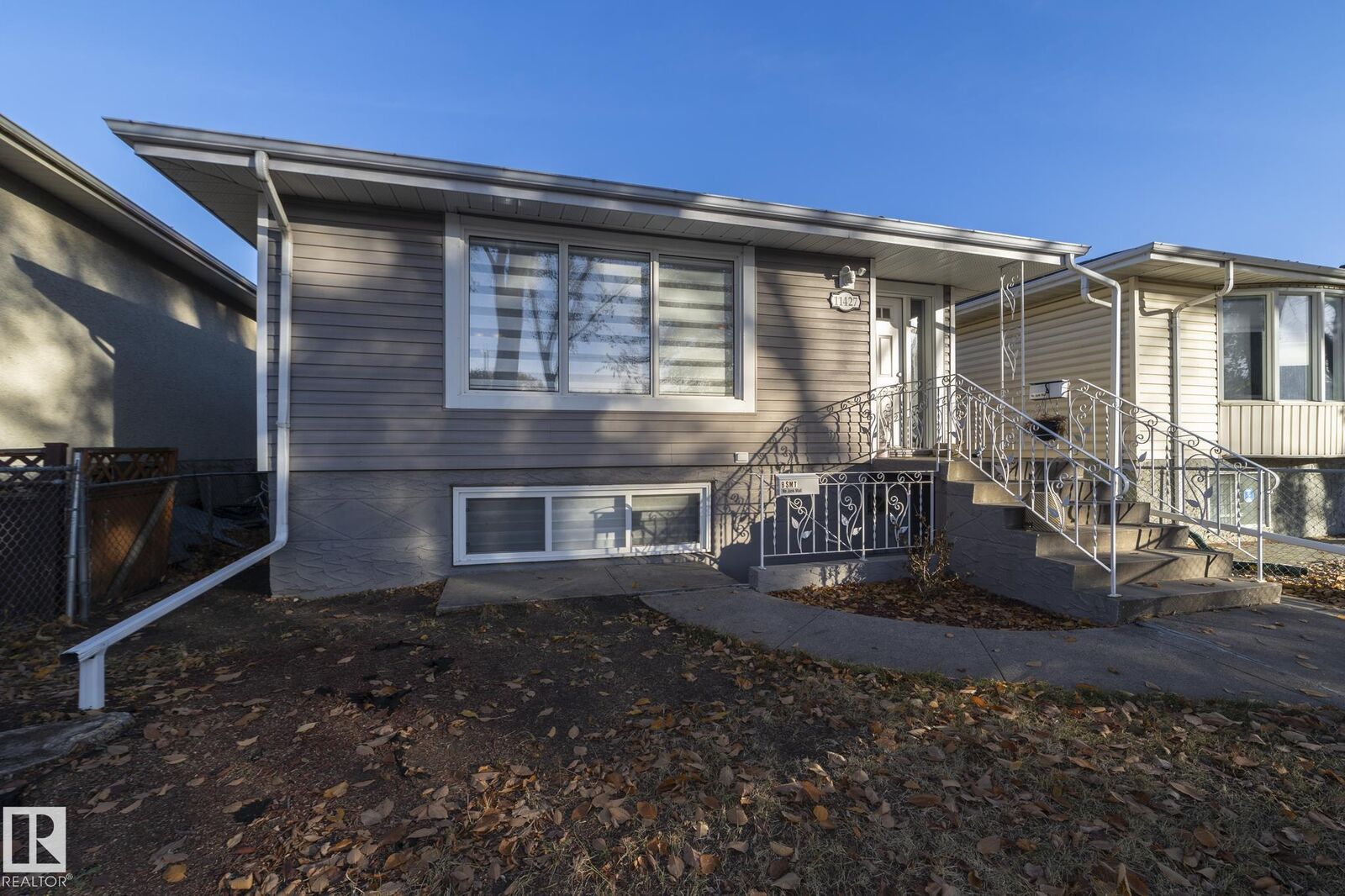 Property Photo:  11427 90 Street NW  AB T5B 3X8 