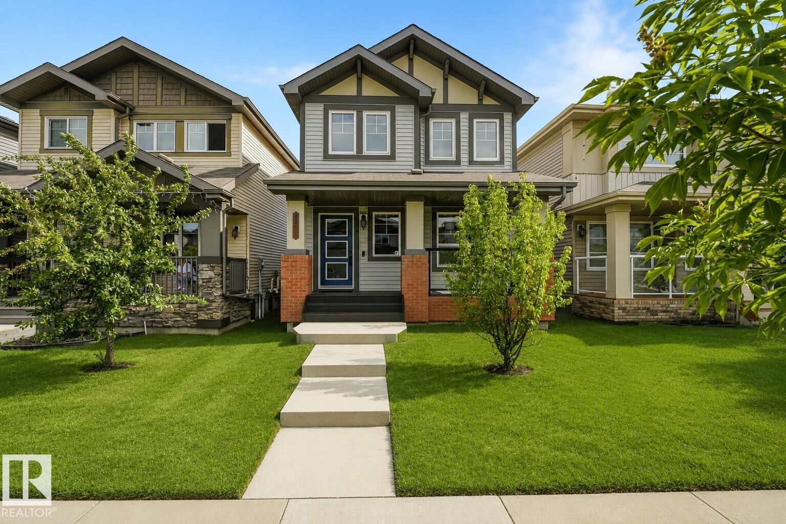 Property Photo: 2251 Casey Crescent SW AB T6W 3M8