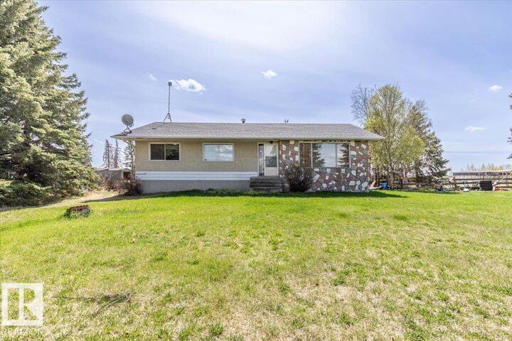 Property Photo: A 23331 Twp Road 502 AB T4X 0R4