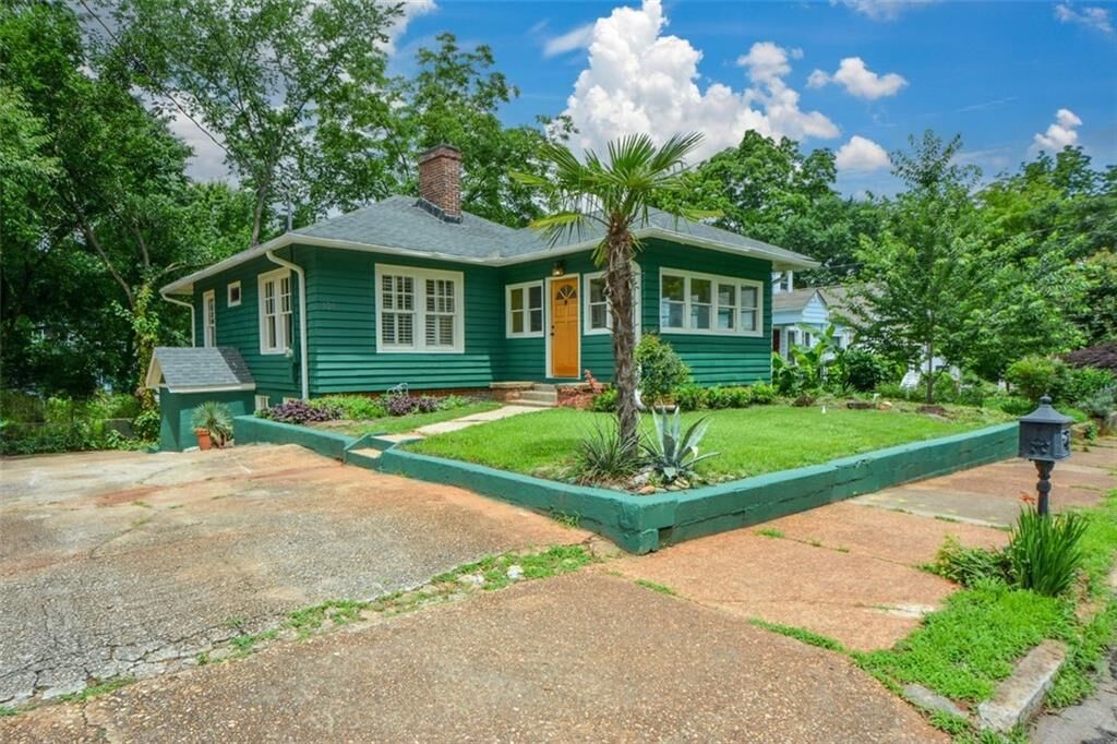 Property Photo:  101 Dahlgren Street SE  GA 30317 