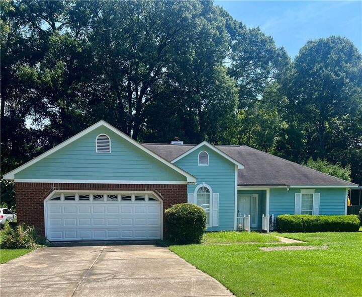 Property Photo:  218 Hummingbird Lane  GA 31707 