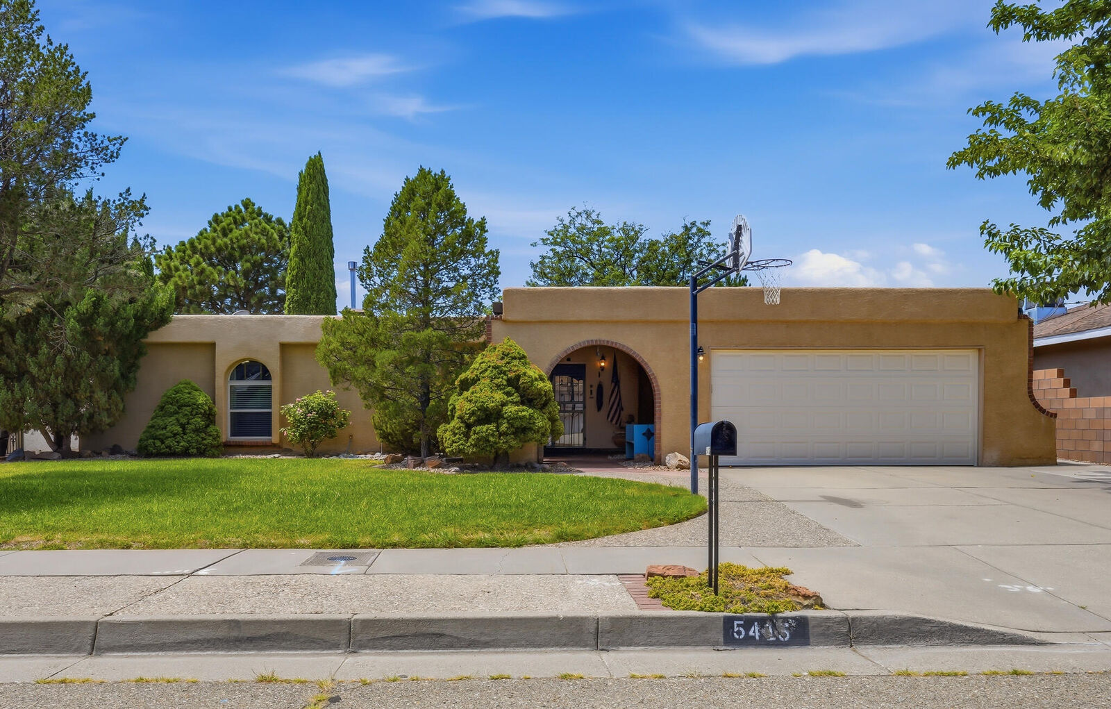Property Photo:  5413 Imperial Court NE  NM 87111 