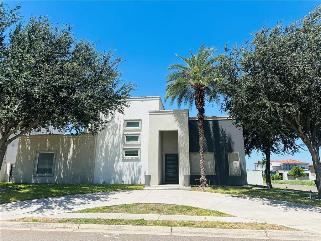 Property Photo: 2300 S 49th Street TX 78503
