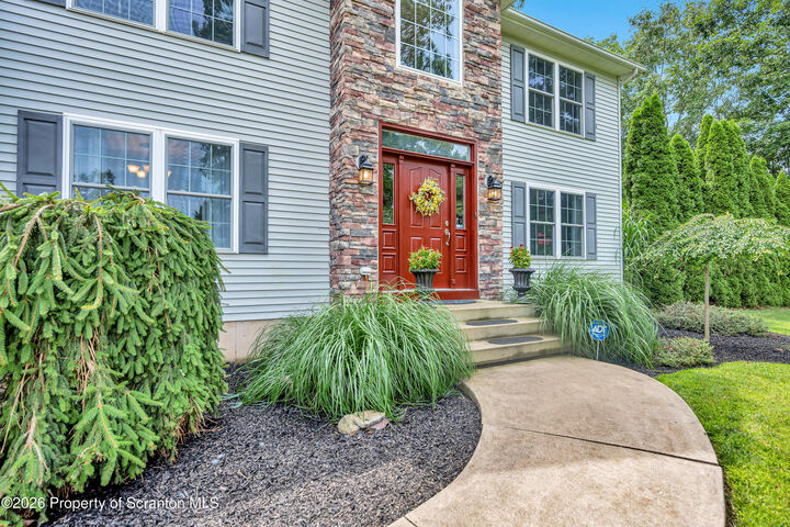 Property Photo:  21 Autumn Drive  PA 18707 