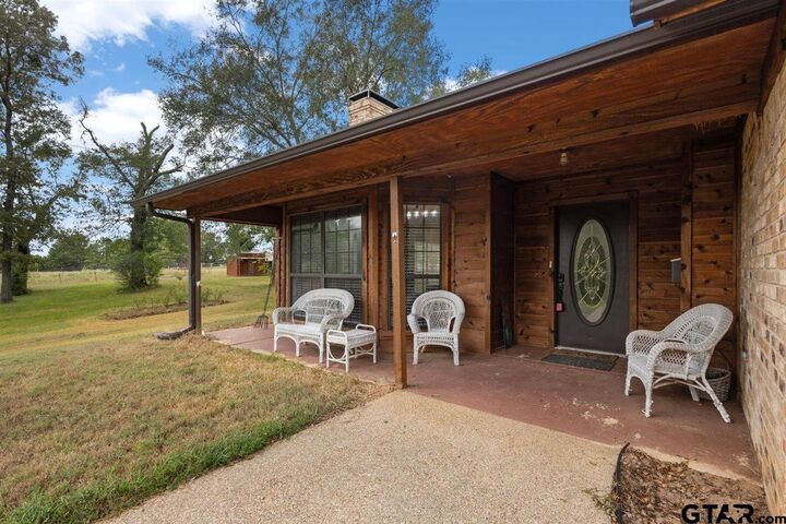 Property Photo:  10698 N Cr 173  TX 75684 