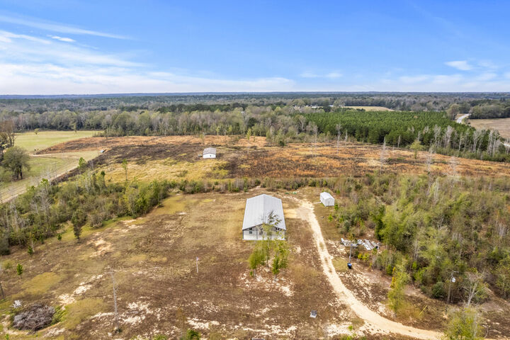 Property Photo:  284 W Wire Rd.  MS 39573 