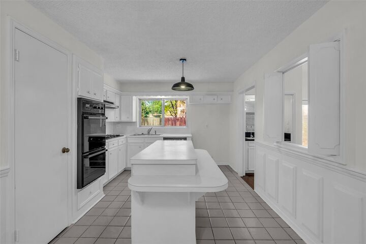 Property Photo:  2023 Shadow Rock Drive  TX 77339 