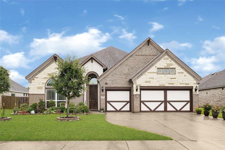 Property Photo: 4612 Fisher Drive TX 77584