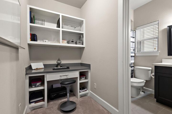 Property Photo:  1623 W 23rd Street B  TX 77008 