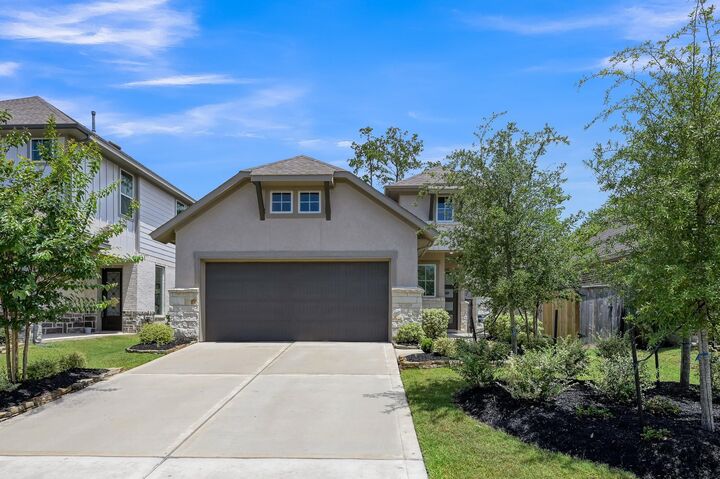 Property Photo: 363 Mallorn Lane TX 77316