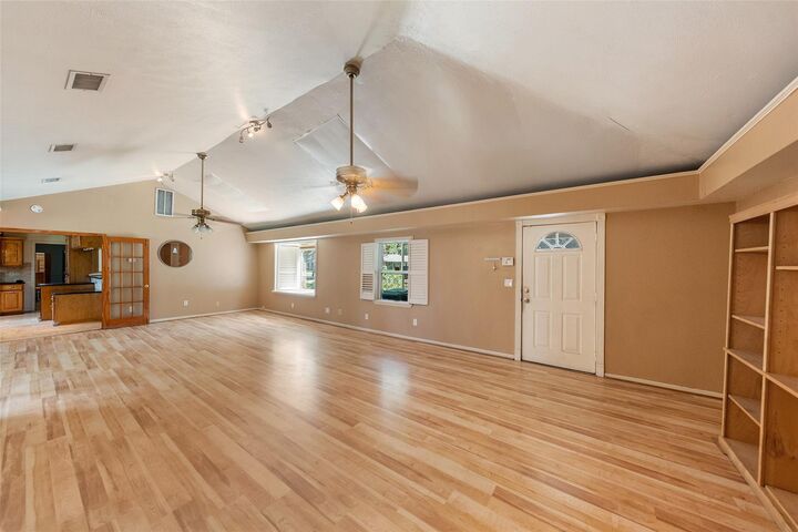 Property Photo: 9346 Willowview Lane TX 77080