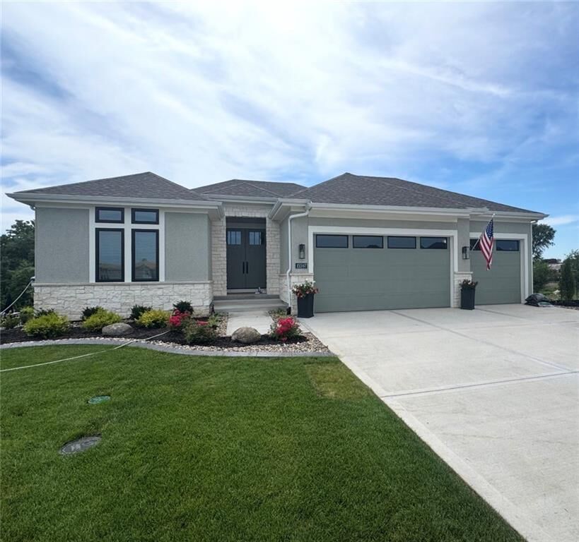Property Photo:  15597 W 168th Place  KS 66062 