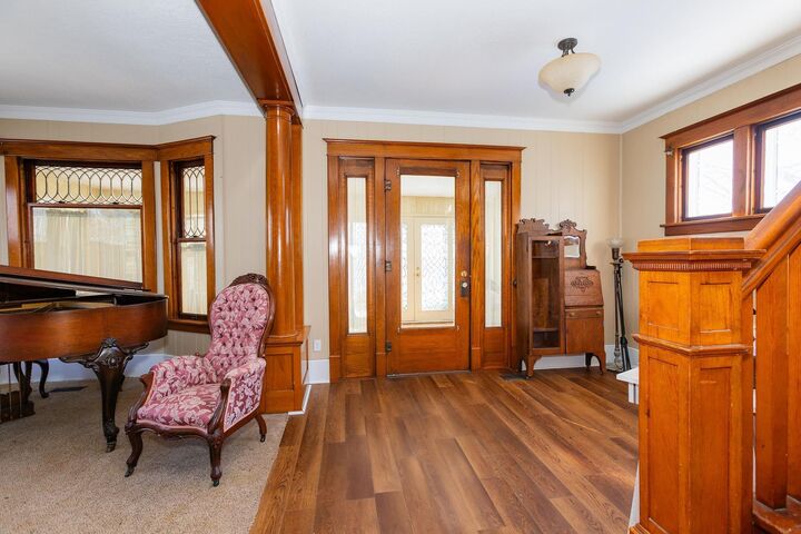 Property Photo: 208 W 6th Street IA 50674