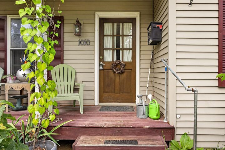 Property Photo:  1010 W 7th Street  IN 47404-3650 
