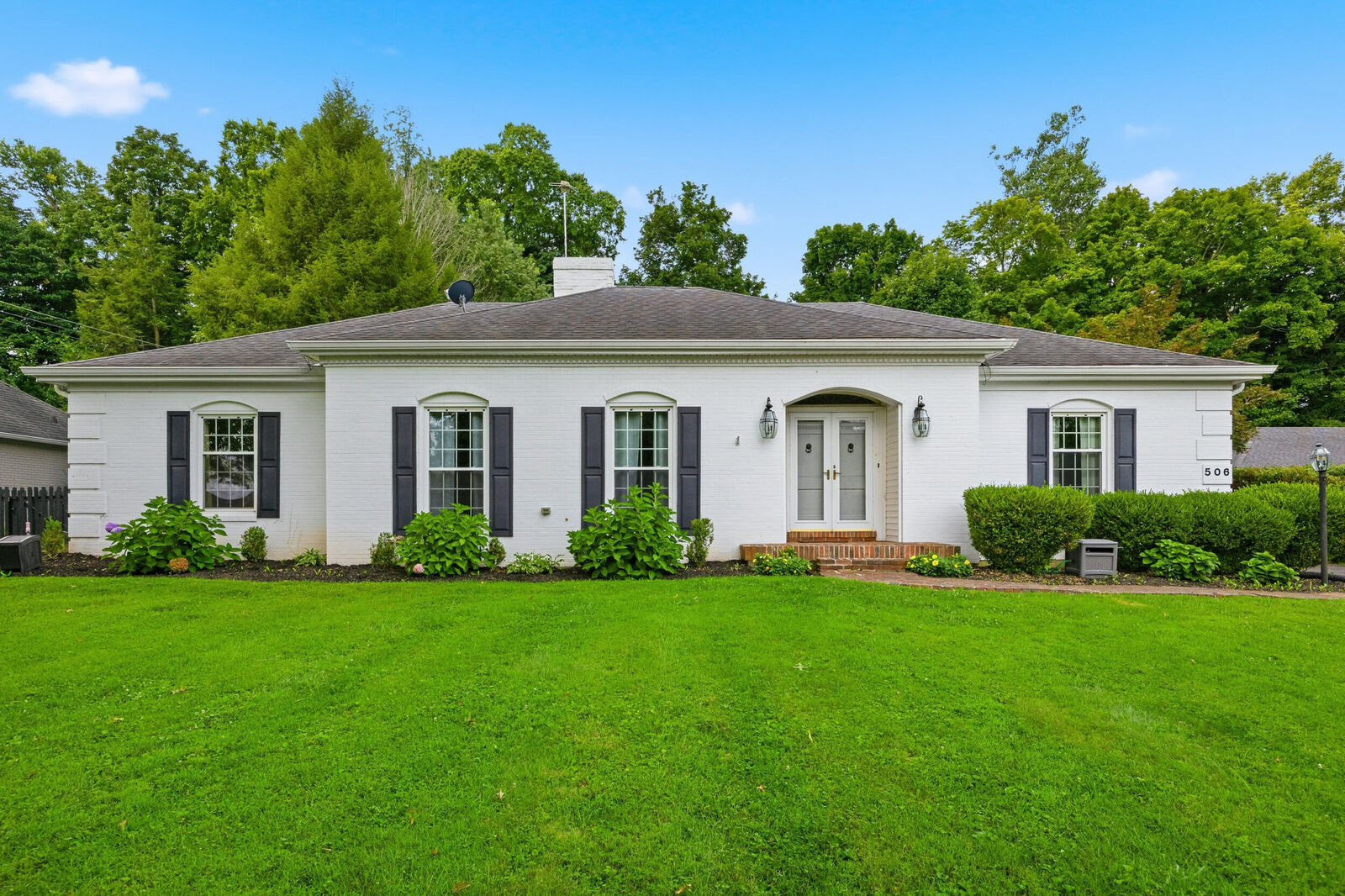 Property Photo: 506 Dogwood Drive KY 40422
