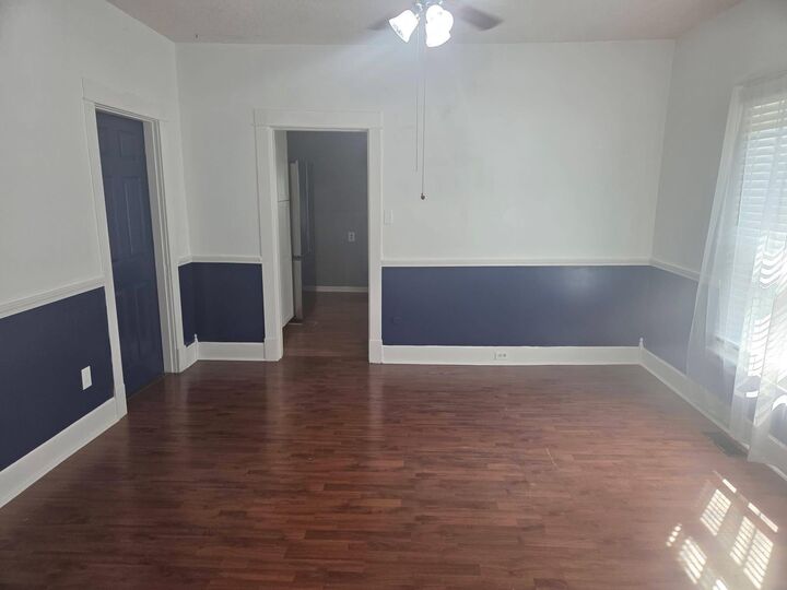 Property Photo: 805 Poplar Street KY 40472