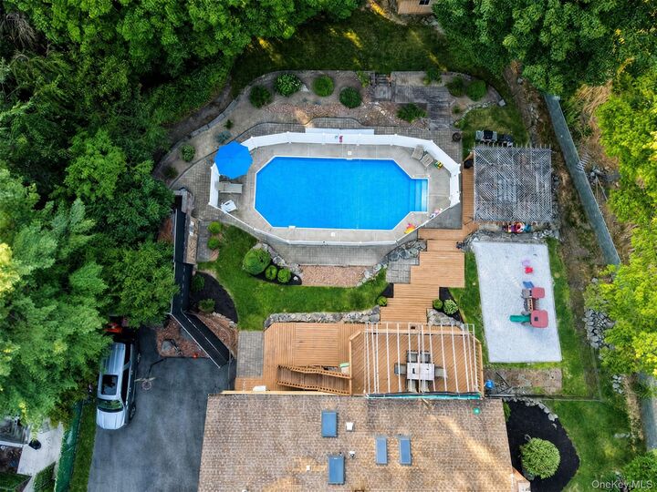 Property Photo:  15 Arlington Drive  NY 10950 