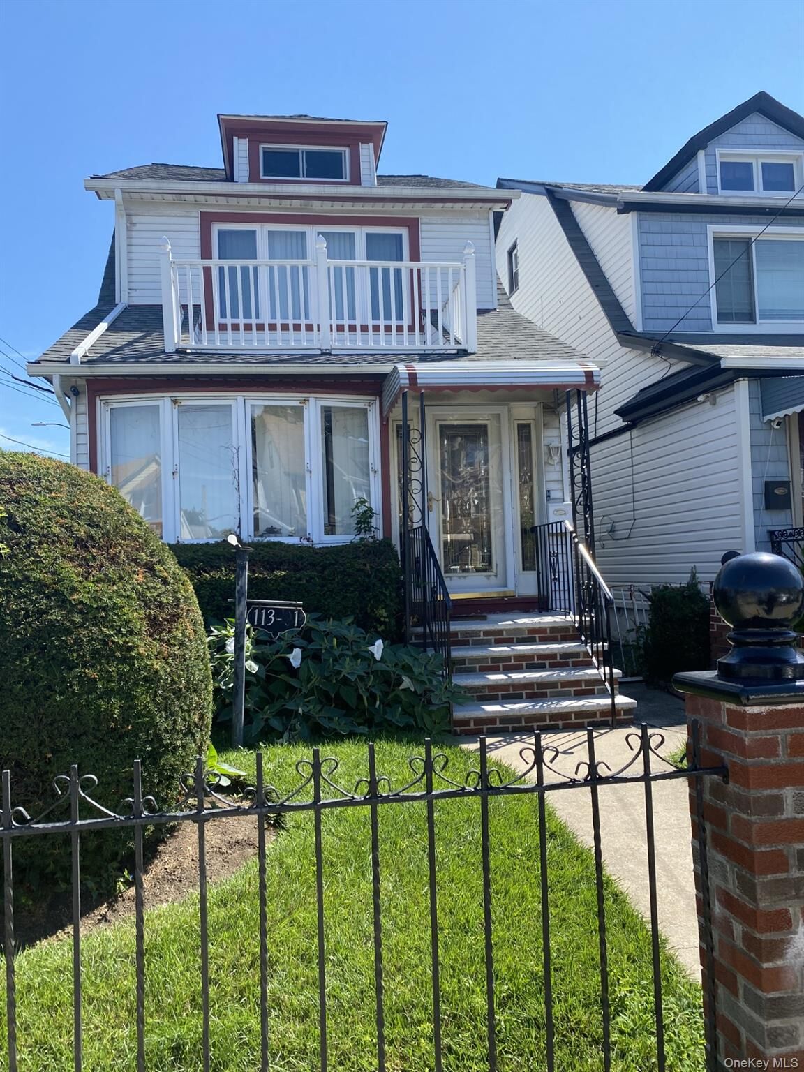 Property Photo:  11301 209th Street  NY 11429 