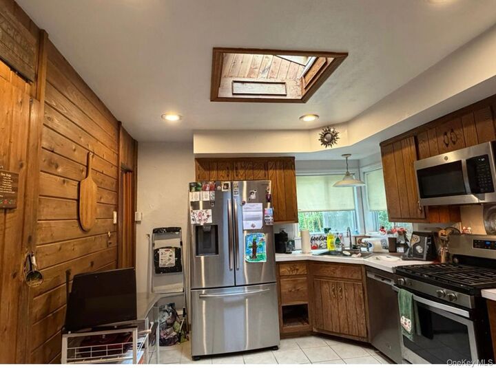 Property Photo:  139 Parkside Avenue  NY 11764 