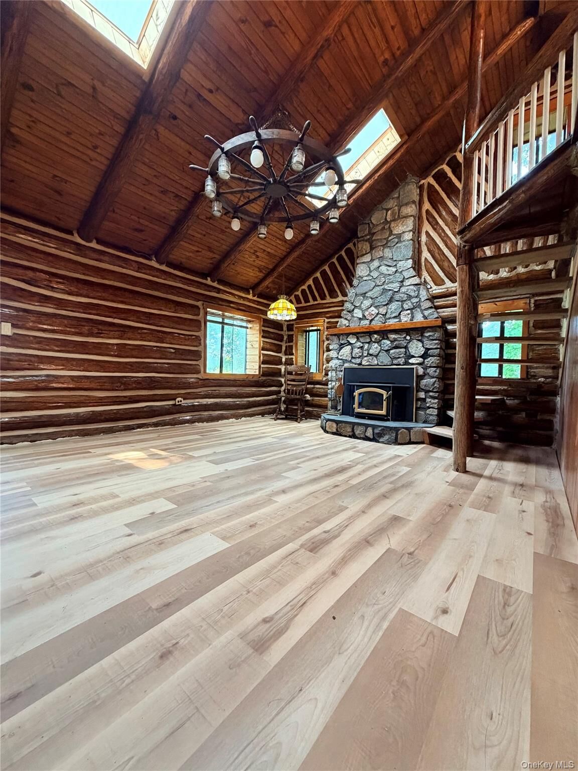 Property Photo:  12 Mountainview Road  NY 10925 