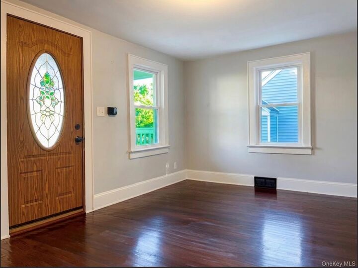 Property Photo:  26 Gardner Avenue  NY 10940 