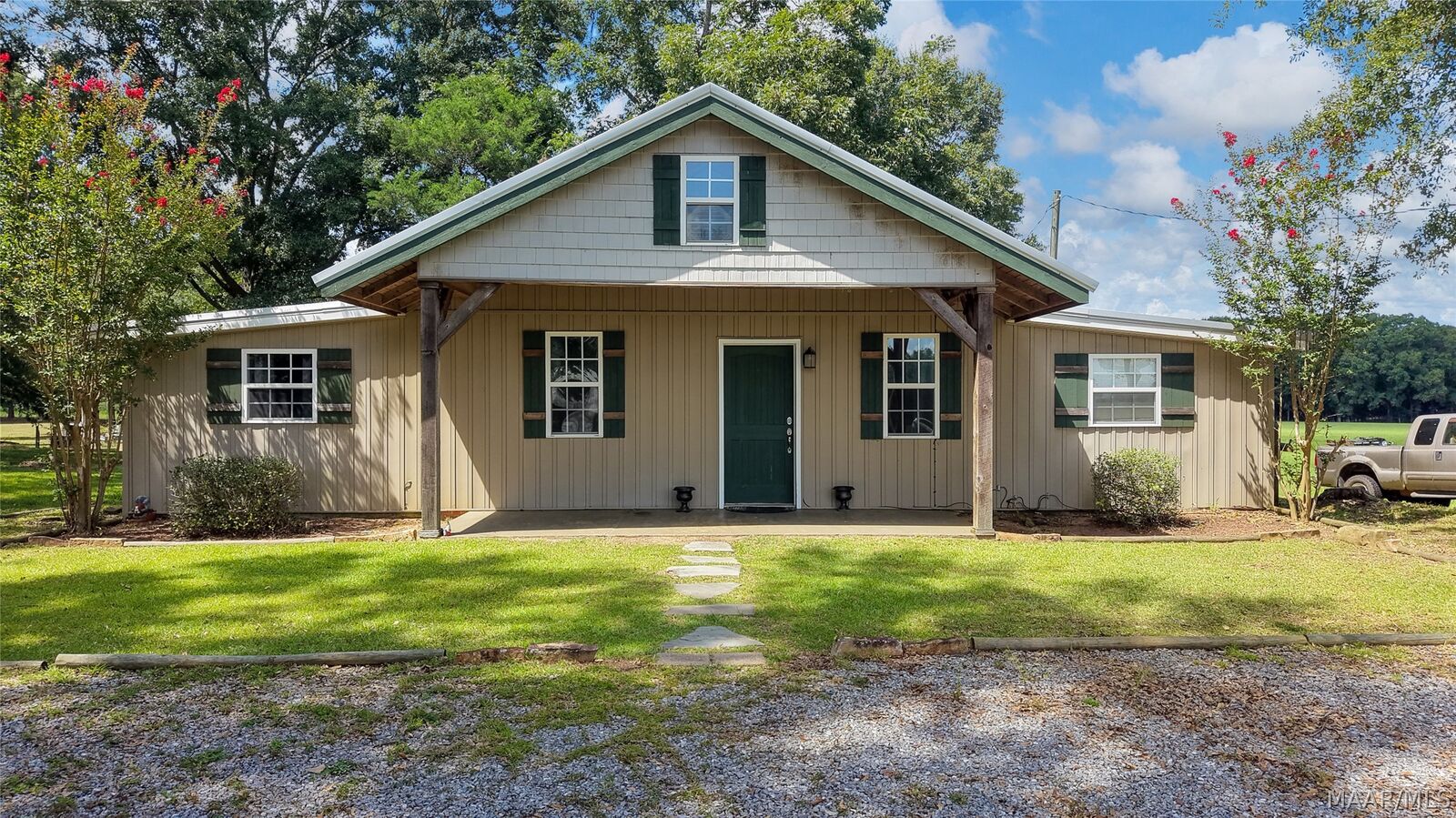 Property Photo: 3065 Claud Fleahop Road AL 36078