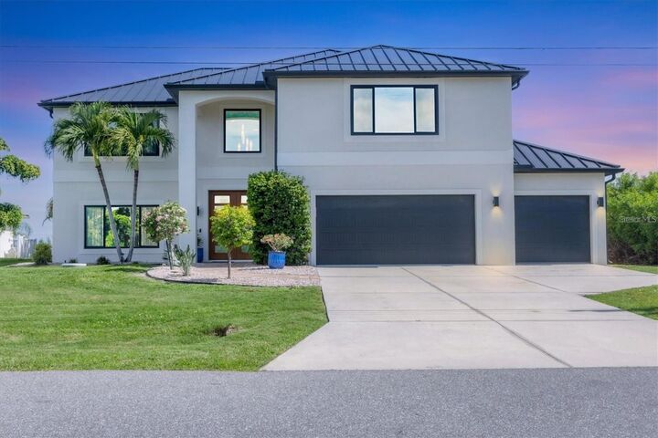 Property Photo:  15530 Aqua Circle  FL 33981 