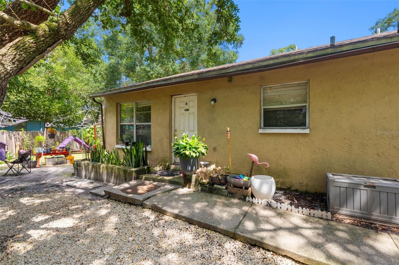 Property Photo: 9406 N Hartts Drive FL 33617