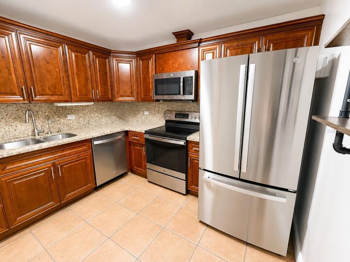 Property Photo: 1201 S Ocean Drive 314S FL 33019